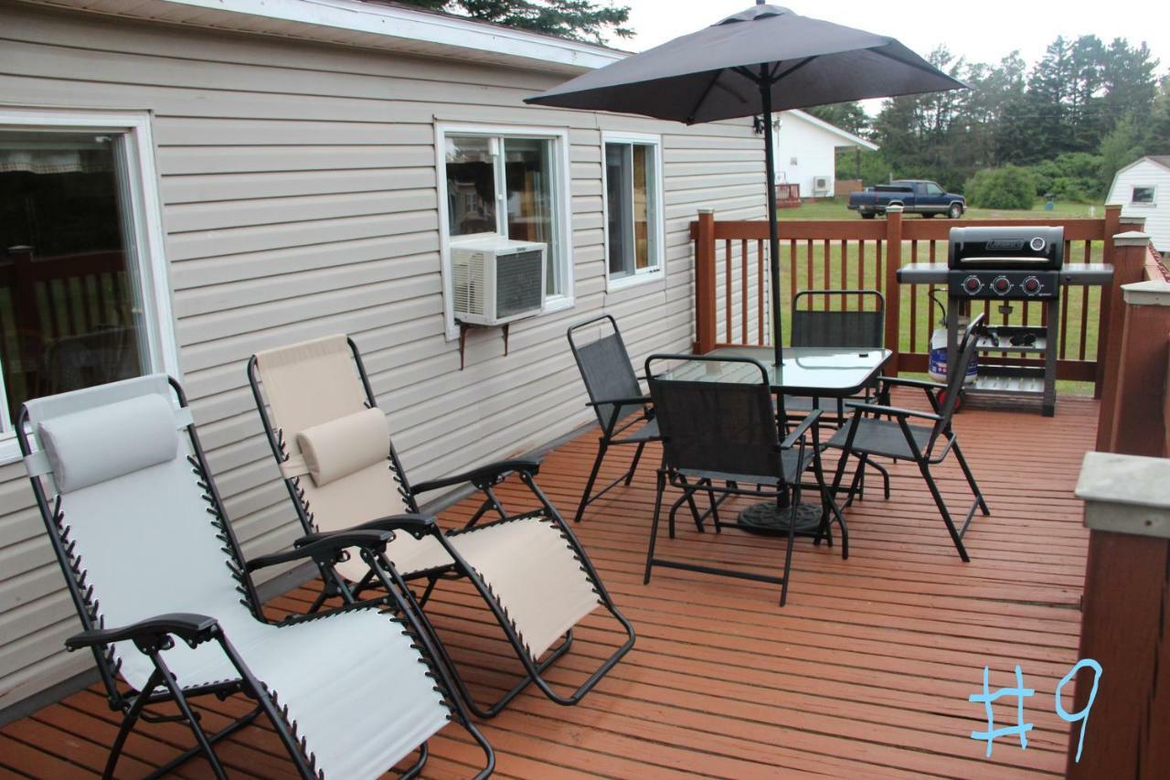 Parkside Cottages & Suites Stanhope Exterior photo